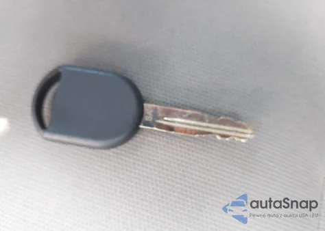 2009 Ford Focus Ses из США, поврежденный, VIN 1FAHP36N49W200074